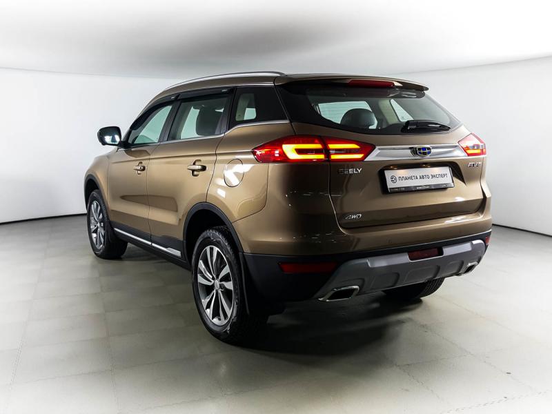 Geely atlas 2.4 at