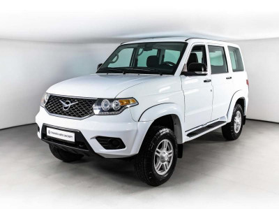 УАЗ Patriot 2.7 MT 4х4 (149,6 л.с.) Классик 185-03