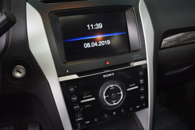 Ford Explorer 3.5 SelectShift 4WD (294 л. с.)