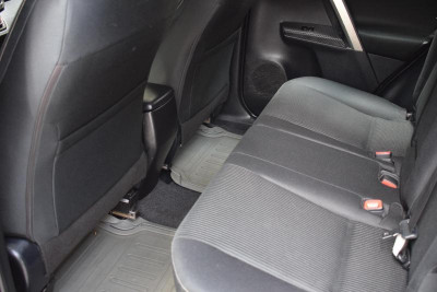 Toyota RAV4 2.0 CVT (146 л. с.)