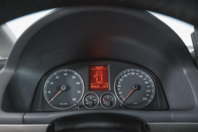 Volkswagen Touran 1.4 AT (170 л.с.)