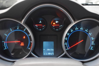 Chevrolet Cruze 1.6 MT (109 л. с.)