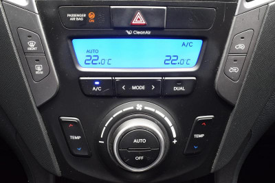 Hyundai Santa Fe 2.4 AT 4WD (174 л. с.)