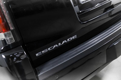 Cadillac Escalade 6.2 V8 АТ 4WD (426 л.с.) Luxury