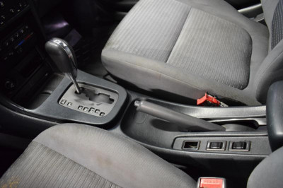 Nissan Almera Classic 1.6 AT (107 л. с.)