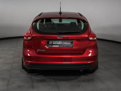 Ford Focus Хетчбэк 1.6 Ti-VCT PowerShift (105 л. с.) Sync Edition
