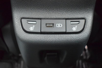 LADA Vesta SW Cross 1.8 MT (122 л.с.) Luxe Prestige