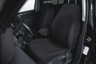 Volkswagen Tiguan 1.4 TSI BlueMotion DSG (150 л. с.) Avenue
