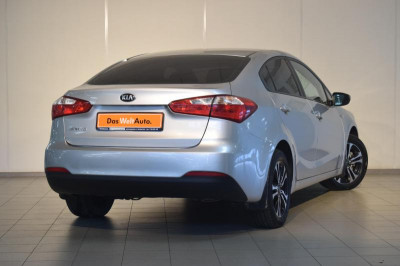 Kia Cerato 1.6 MT (130 л. с.) Comfort