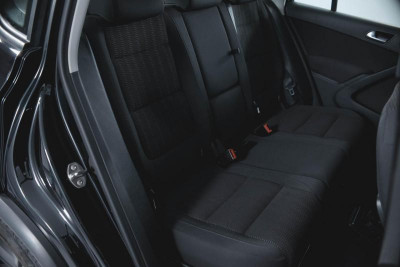 Volkswagen Tiguan 1.4 TSI BlueMotion MT (122 л. с.)