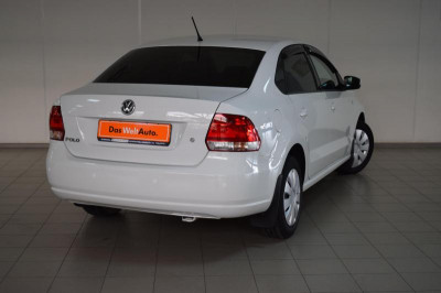 Volkswagen Polo 1.6 MT (85 л. с.)