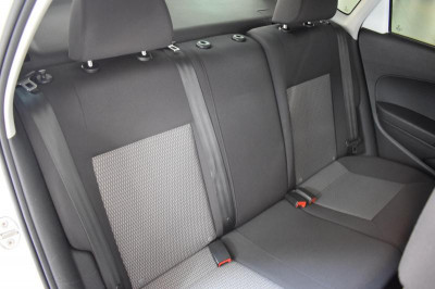 Volkswagen Polo 1.6 MT (85 л. с.)