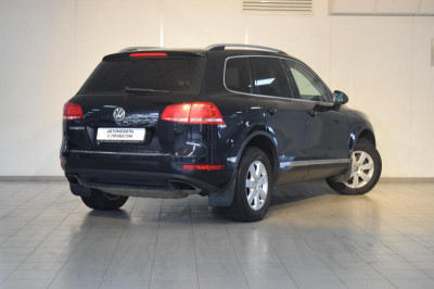 Volkswagen Touareg 3.0 TDI Tiptronic 4Motion (245 л. с.)