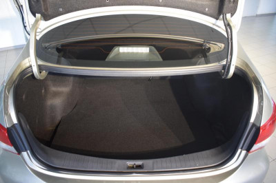 Nissan Almera 1.6 AT (102 л. с.) Comfort A/C