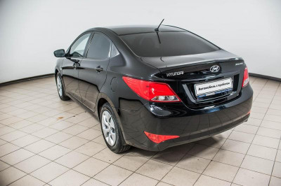 Hyundai Solaris 1.4 AT (107 л. с.) Active