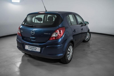 Opel Corsa 1.2 Easytronic (80 л. с.)