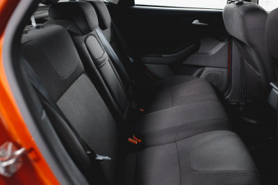 Ford Focus 1.6 MT (125 л. с.)