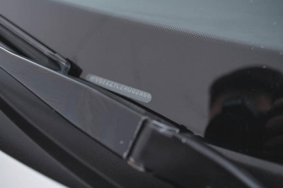 Volkswagen Touareg 2.5 TDI AT (174 л. с.)