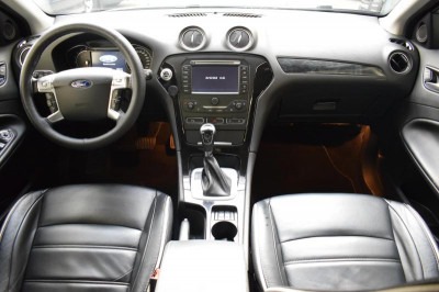 Ford Mondeo 2.0 SCTi Powershift (200 л. с.)