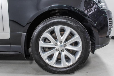 Land Rover Range Rover 3.0 TDV6 AT AWD (249 л. с.) Vogue