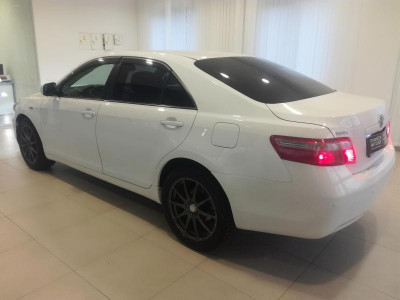 Toyota Camry 2.4 VVT-i AT (167 л. с.)