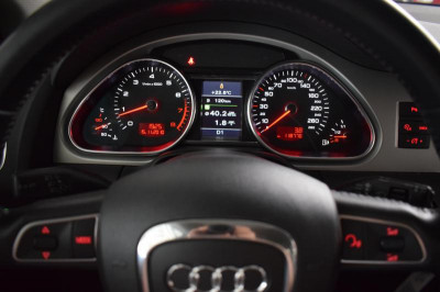 Audi Q7 3.0 TFSI tiptronic quattro (272 л. с.)