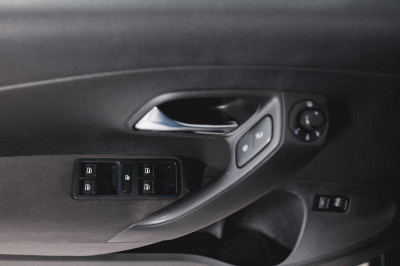 Volkswagen Polo 1.6 MT (105 л. с.)
