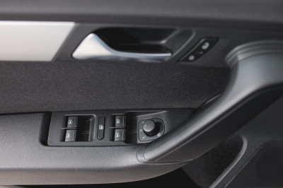 Volkswagen Passat 1.4 TSI MT (122 л. с.)