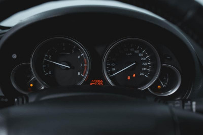 Mazda 6 1.8 MT (120 л. с.)