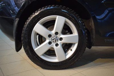 Volkswagen Golf 1.6 MT (102 л. с.)