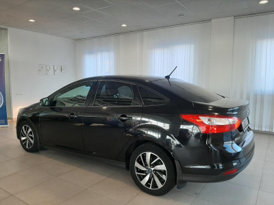 Ford Focus 1.6 PowerShift (125 л. с.)