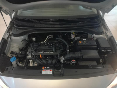 Hyundai Solaris 1.4 MT (100 л.с.) Active