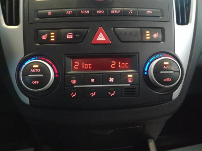 Kia Ceed 2.0 AT (143 л. с.)