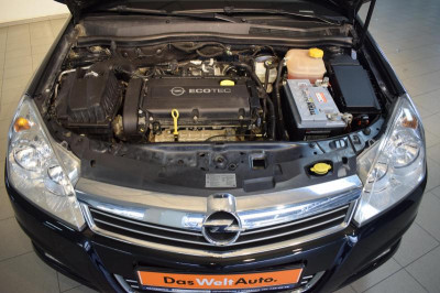 Opel Astra 1.8 AT (116 л.с.)