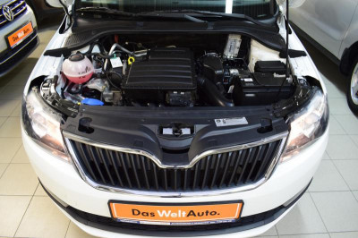 ŠKODA Rapid 1.6 MT (90 л.с.)