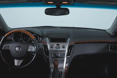 Cadillac CTS 3.6 AT (311 л.с.)
