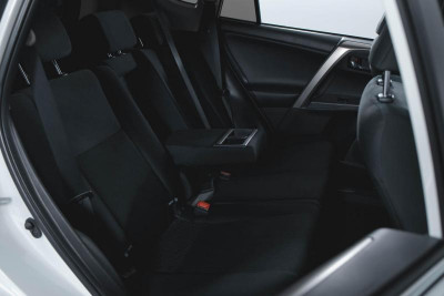 Toyota RAV4 2.0 CVT (146 л. с.)