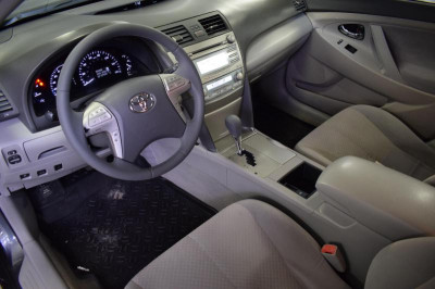 Toyota Camry 2.4 Hybrid CVT (187 л. с.)