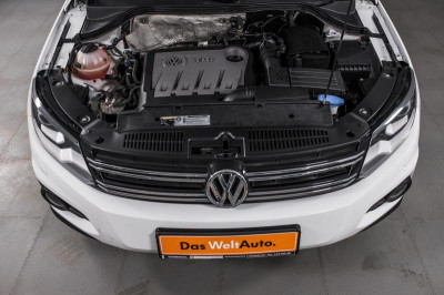 Volkswagen Tiguan 2.0d AT (140 л.с.) 4WD