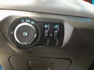 Chevrolet Cruze 1.6 MT (109 л. с.)