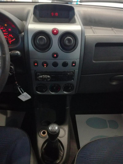 Peugeot Partner 1.4 MT (75 л. с.)