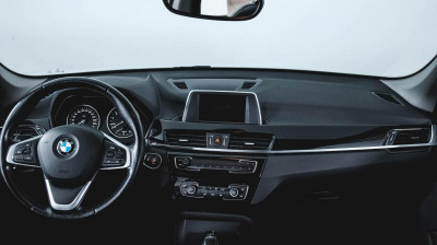 BMW X1 18i sDrive 1.5 AT (136 л.с.) Base