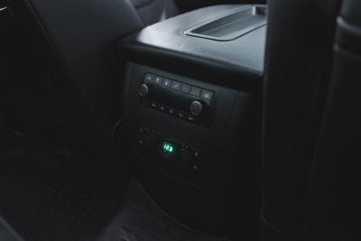 Chevrolet Tahoe 5.3 AT (325 л. с.)