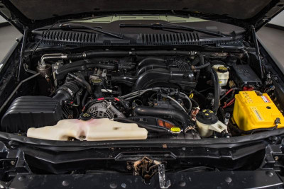 Ford Explorer 4.0 AT (212 л.с.) 4WD