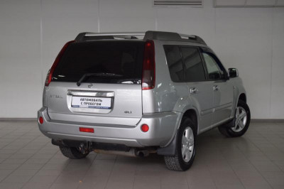 Nissan X-Trail 2.2d MT (136 л.с.) 4WD
