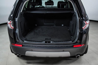 Land Rover Discovery Sport 2.0 TD4 AT AWD (180 л. с.) SE
