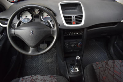 Peugeot 207 1.4 AMT (88 л.с.)