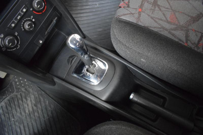Peugeot 207 1.4 AMT (88 л.с.)