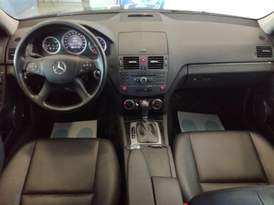 Mercedes-Benz C-Класс C 200 CGI BlueEFFICIENCY AT (184 л. с.)