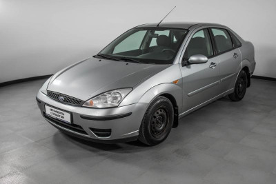 Ford Focus 1.6 MT (101 л. с.)